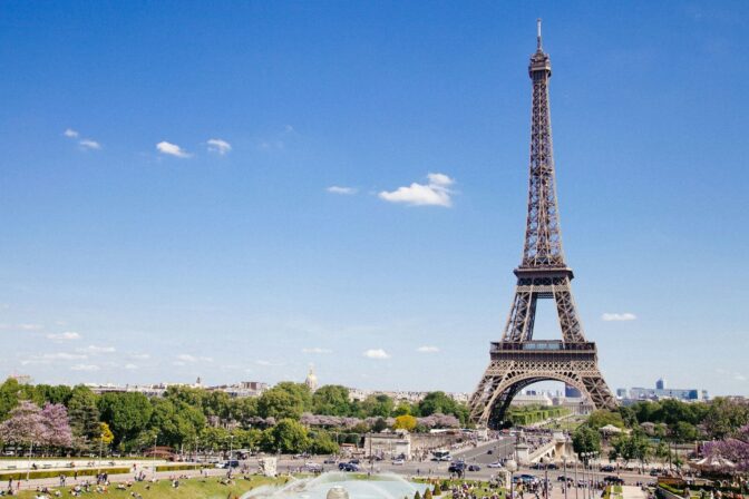 Moving to France from Canada